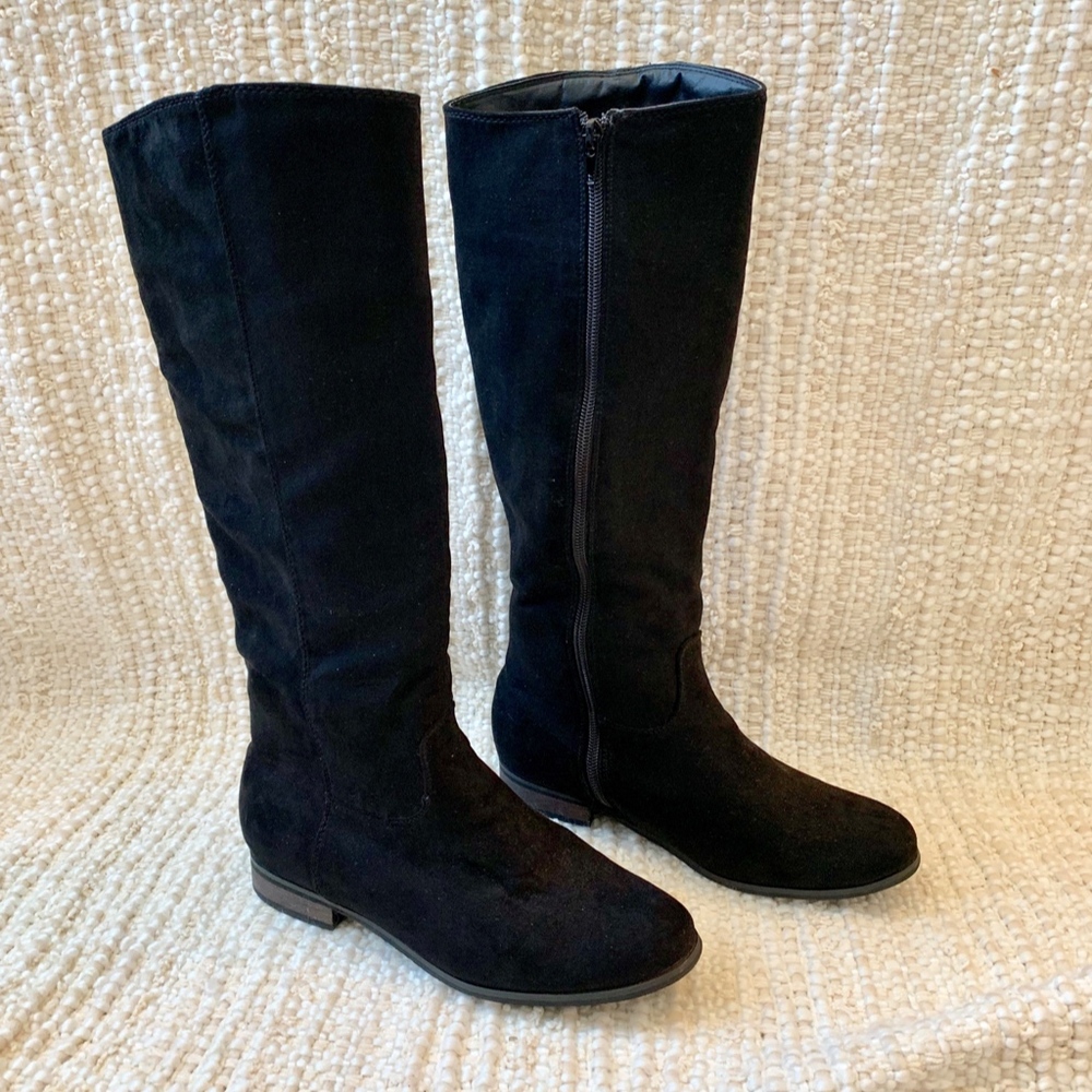 Forever 21 Women Black Knee High Boots